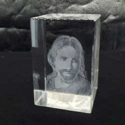 3D Laser engraving crystal cube